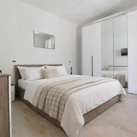 Πανσιόν Casa Conti Trivelli 2 3*